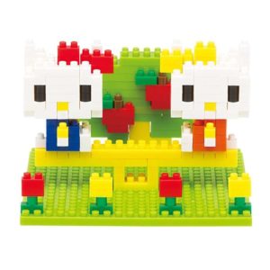 Мини-конструктор NanoBlock - Hello Kitty и Mimmy в парке
